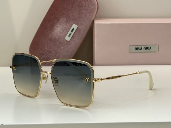 Miu Miu Sunglasses Top Quality MMS00101